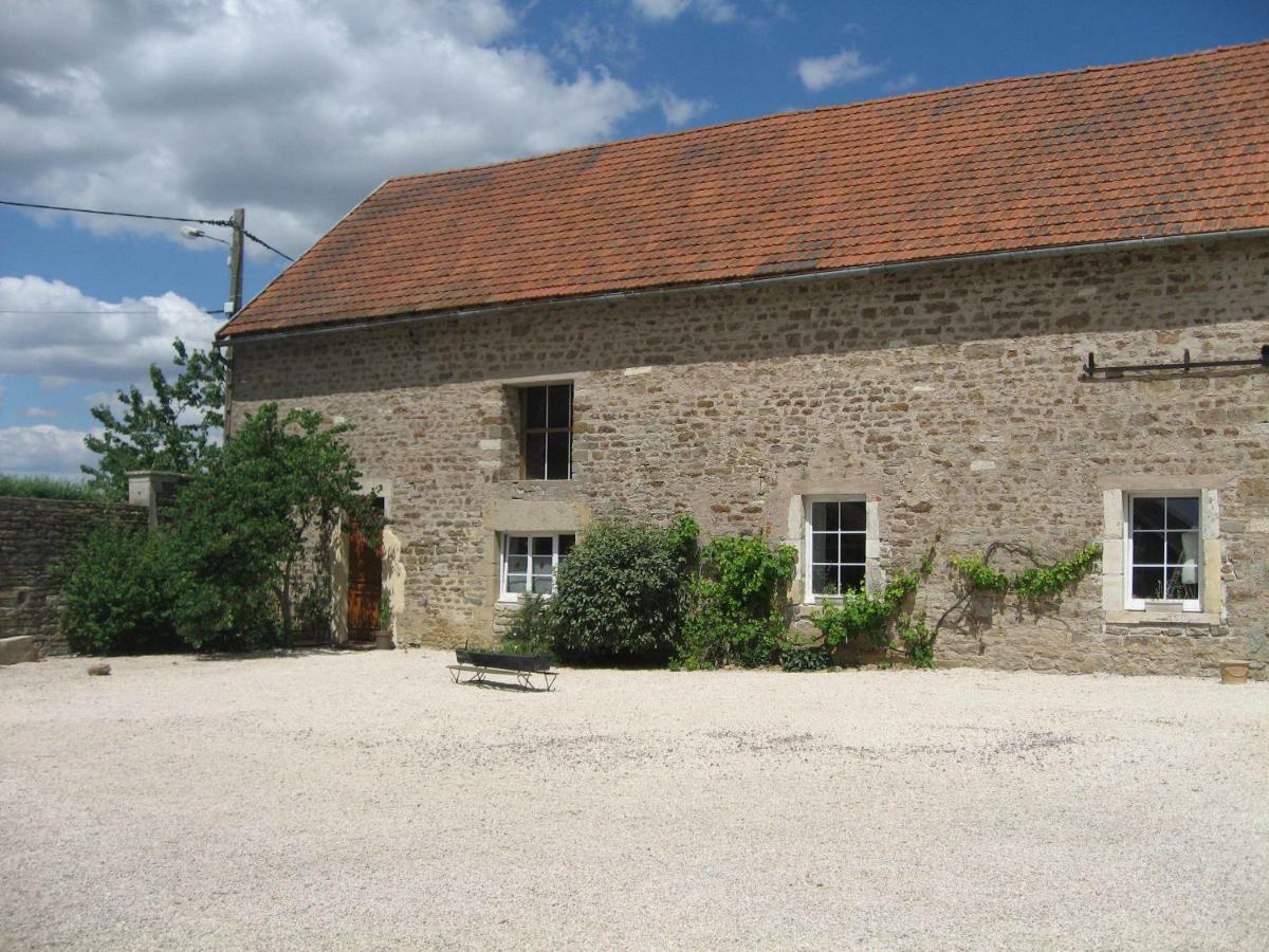 Gite Le Village Normier Exterior photo